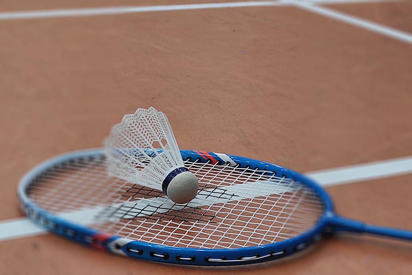 Deblowe rozgrywki w badmintonie